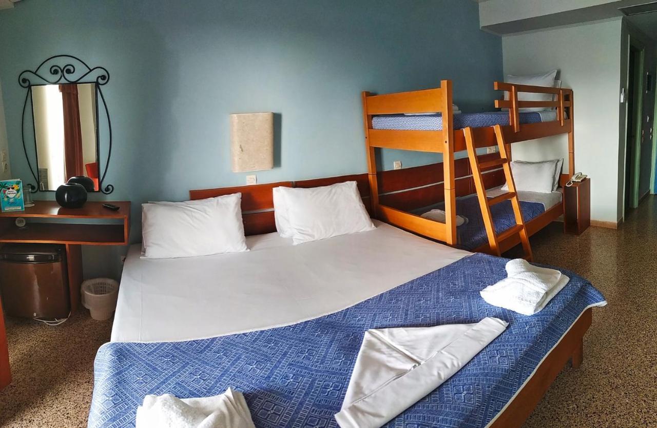 Hotel Limenari Filiatra Exteriör bild